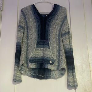 BillaBong sweater